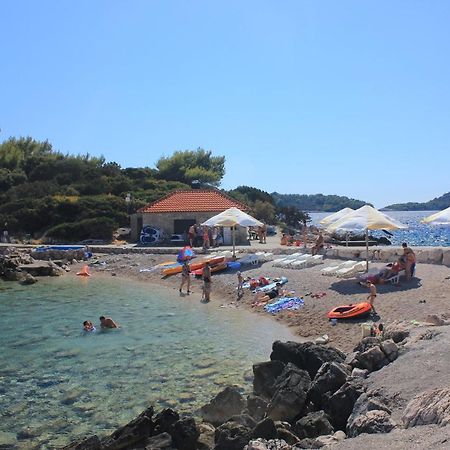 Apartments By The Sea Prizba, Korcula - 9227 Esterno foto